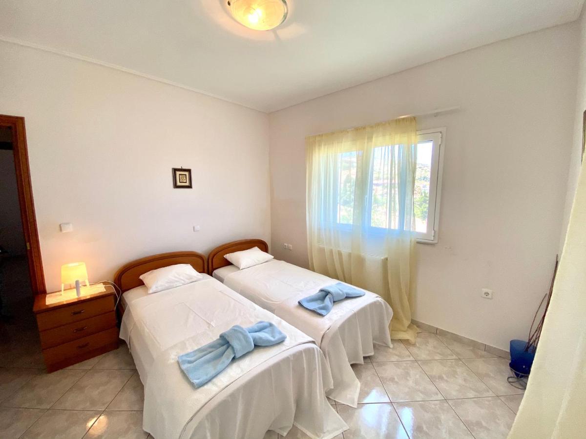 Villa Aegean Mourteri Exterior photo