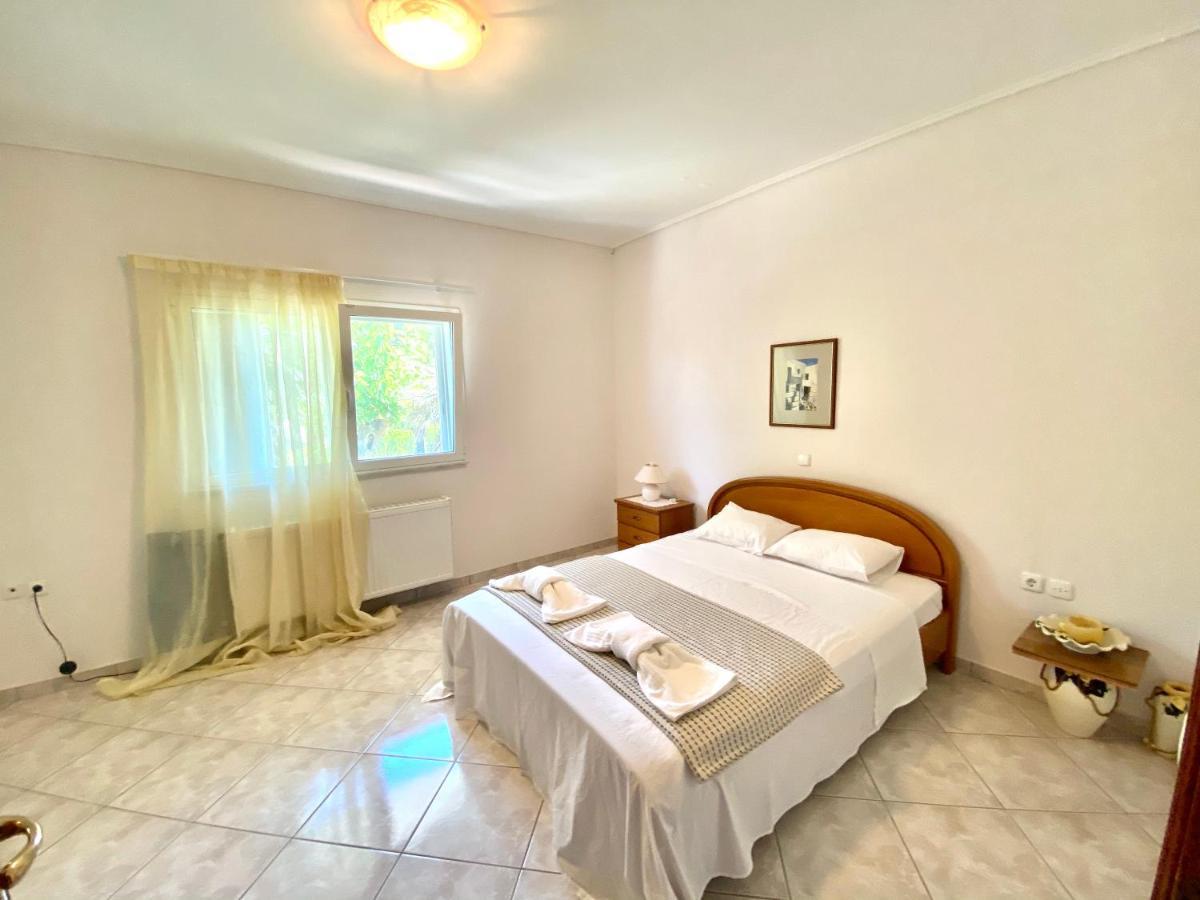 Villa Aegean Mourteri Exterior photo